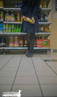 俄罗斯zzz_高清迅雷电影在线